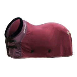 LeMieux Fleece Rug  -Horse Gear Store 63c5795f6ff762e2617cc86eb3b3de5a.image .1200x1200
