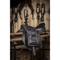 LeMieux Vector Stirrup Cover -Horse Gear Store ed8f40e8439ffa544b47423acd9da617.image .1200x1200